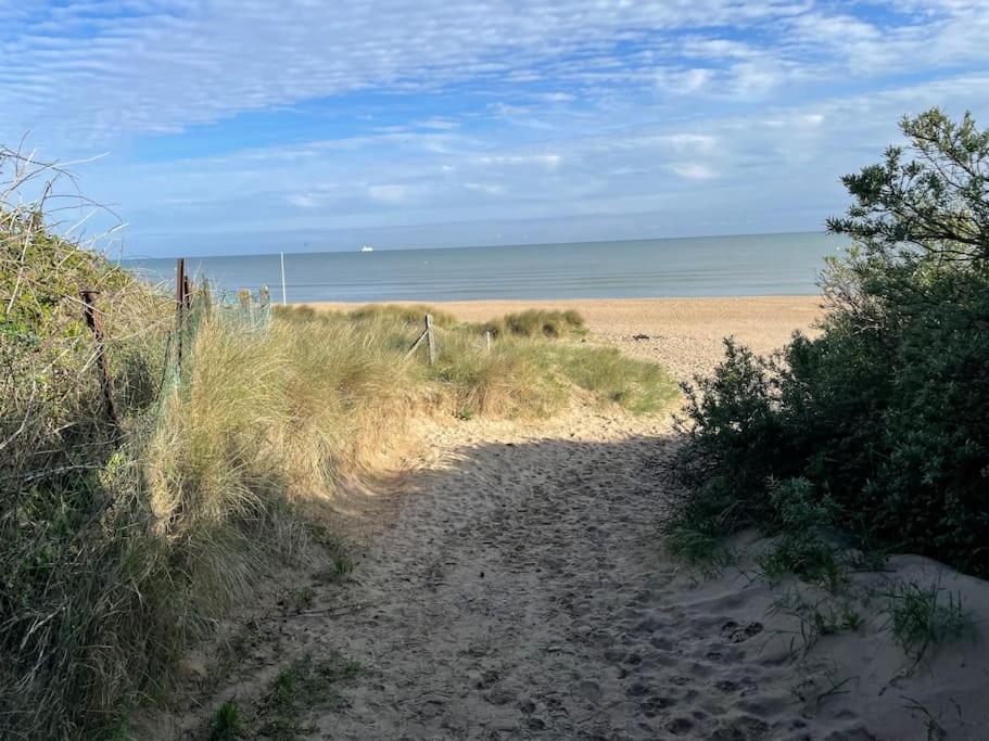 Charmant Duplex, Bord De Mer Merville-Franceville-Plage Exterior photo